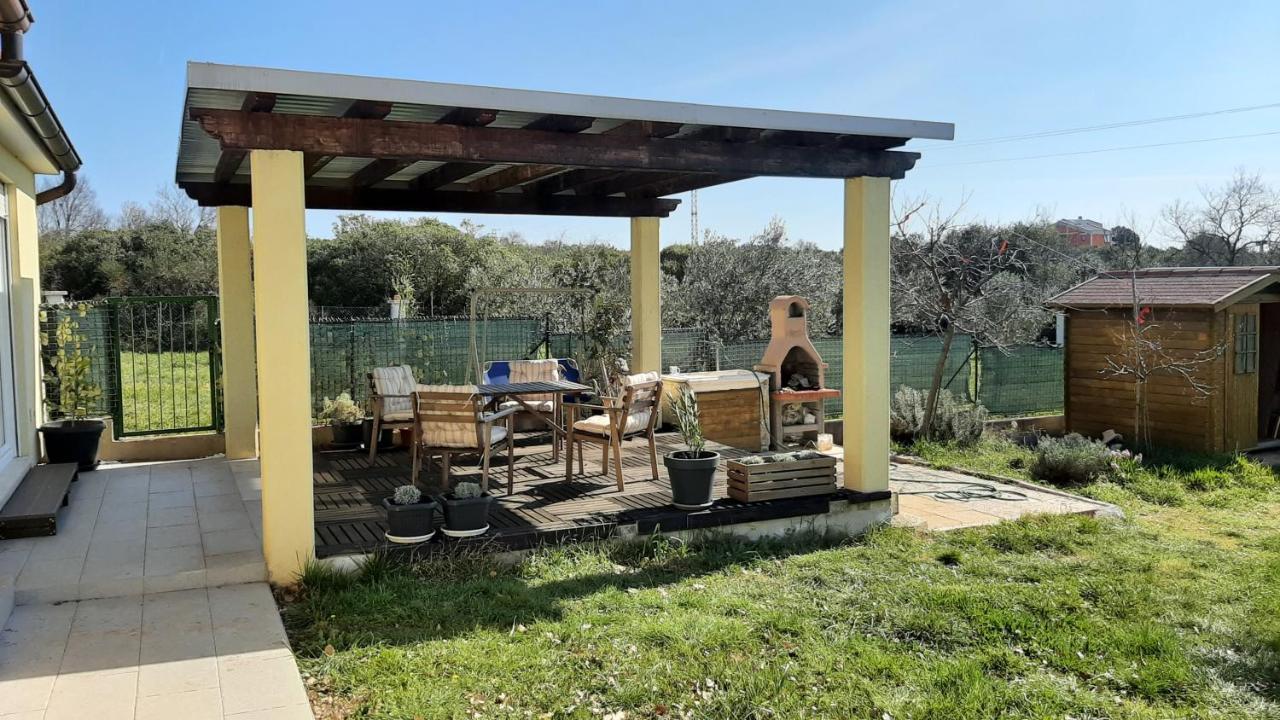 PUY Holiday House Romi מראה חיצוני תמונה