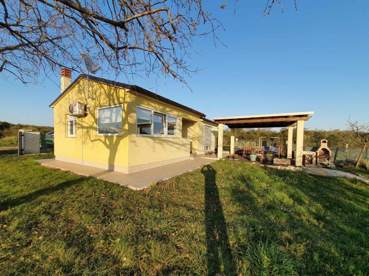 PUY Holiday House Romi מראה חיצוני תמונה