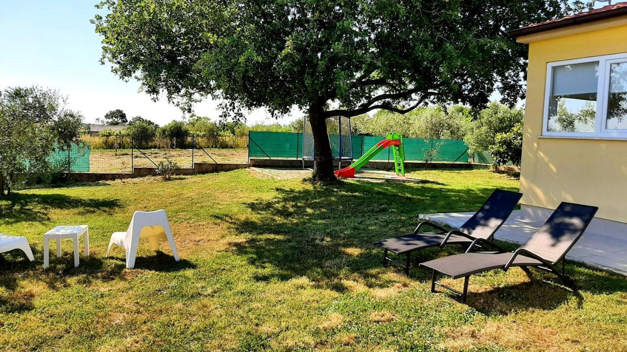 PUY Holiday House Romi מראה חיצוני תמונה